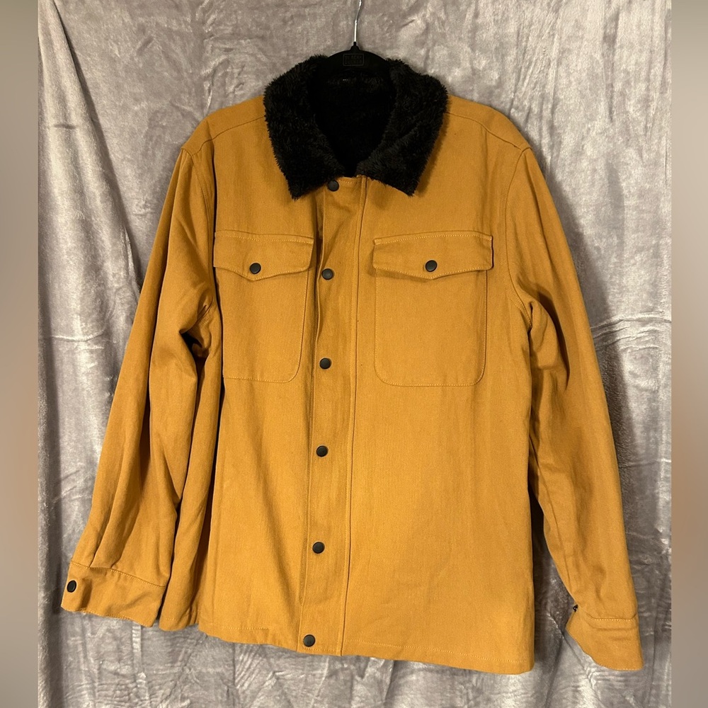 NWOT Men's Tan Jacket with Black Collar